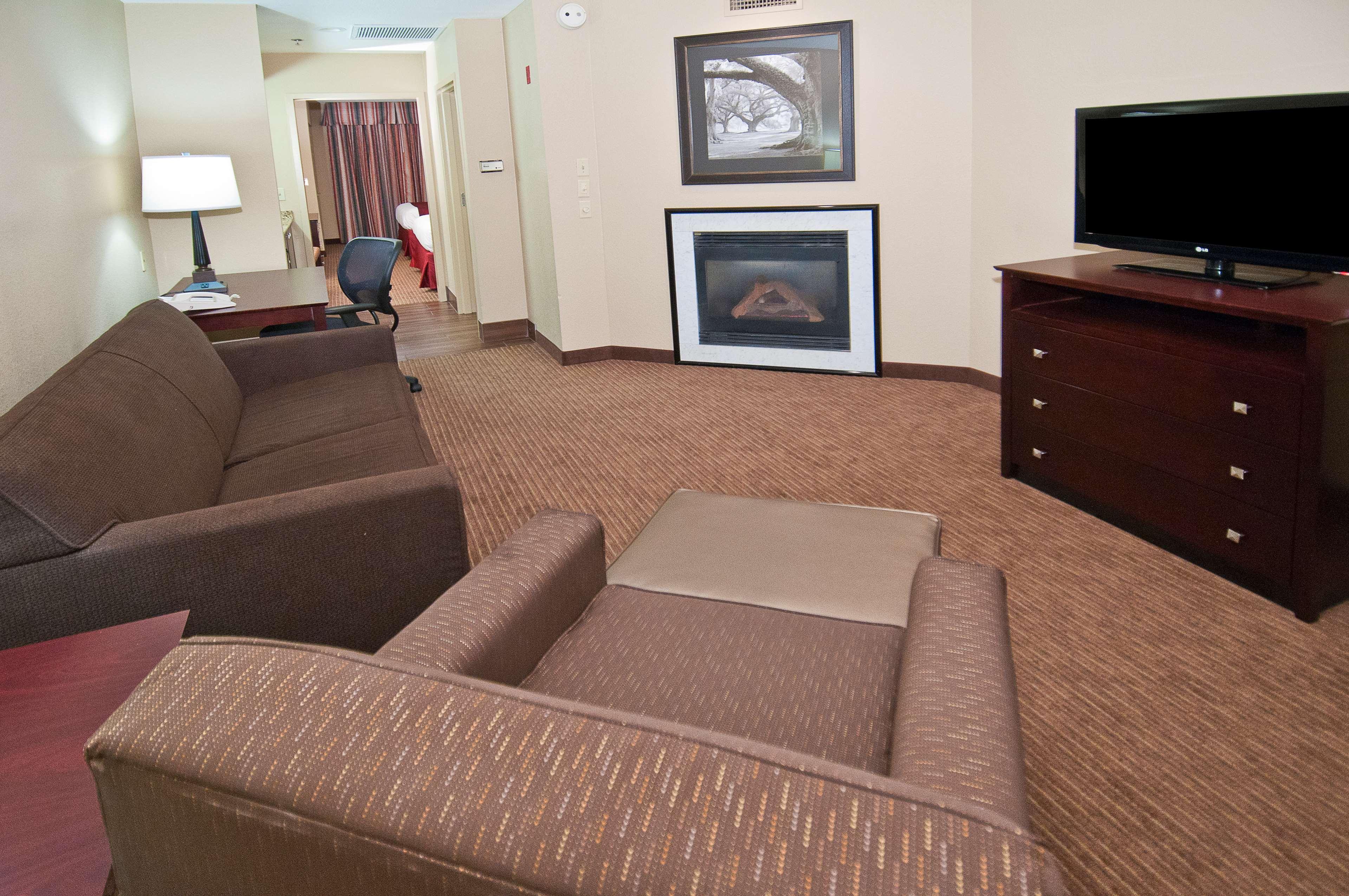 Best Western Of Alexandria Inn & Suites & Conference Center Exterior photo