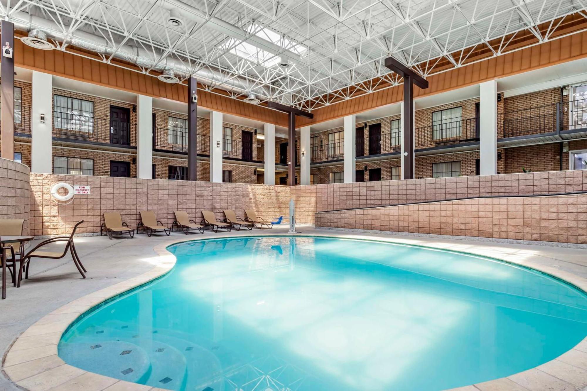 Best Western Of Alexandria Inn & Suites & Conference Center Exterior photo